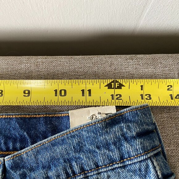 Levi's Premium 501 Cropped Denim Jeans Women's 26 Mid Rise Button Fly Blue NWT - Picture 11 of 15